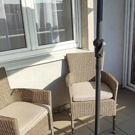 Filinhome Papa 6 Novi Sad Exterior photo